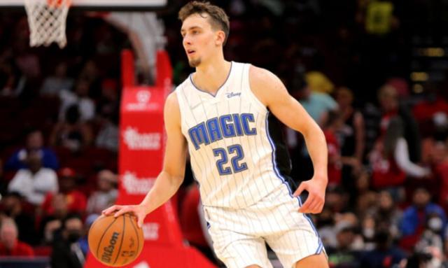 眉身上做文 眉身上做文